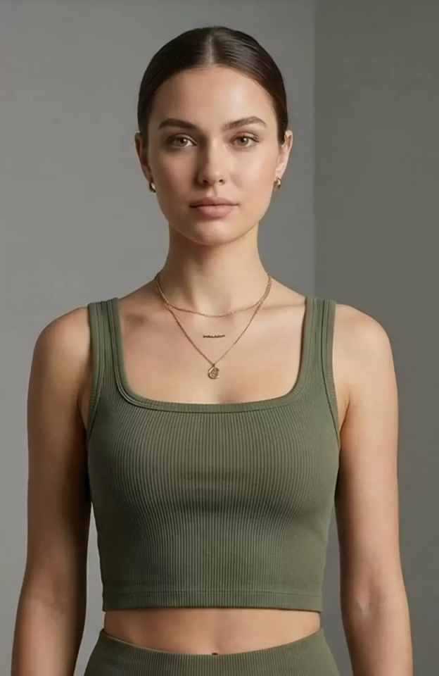 Kadın Haki Yeşili Kalın Askılı Crop Top Büstiyer – Modern ve Şık Tasarım