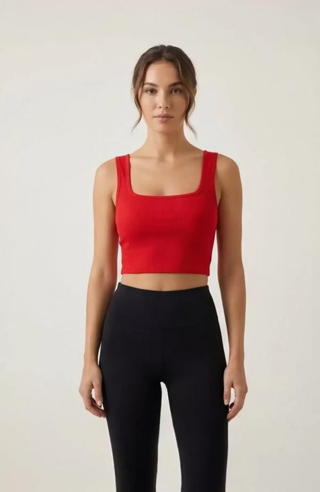 Kadın Kırmızı Kalın Askılı Crop Top Büstiyer – Modern ve Şık Tasarım