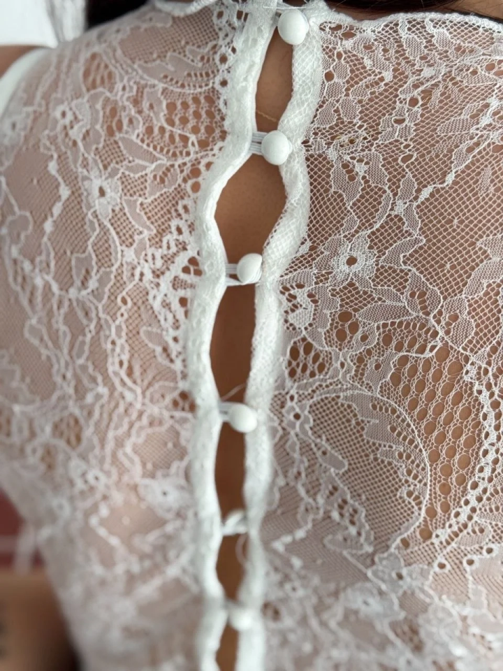 Kadın Dantel Detaylı Derin Dekolte Body Şık Kolsuz Yazlık Bodysuit - Beyaz