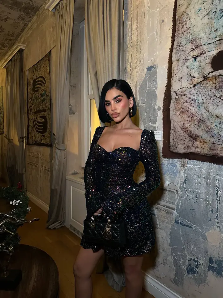 Payet Gloplu Uzun Kol Elbise Renkli