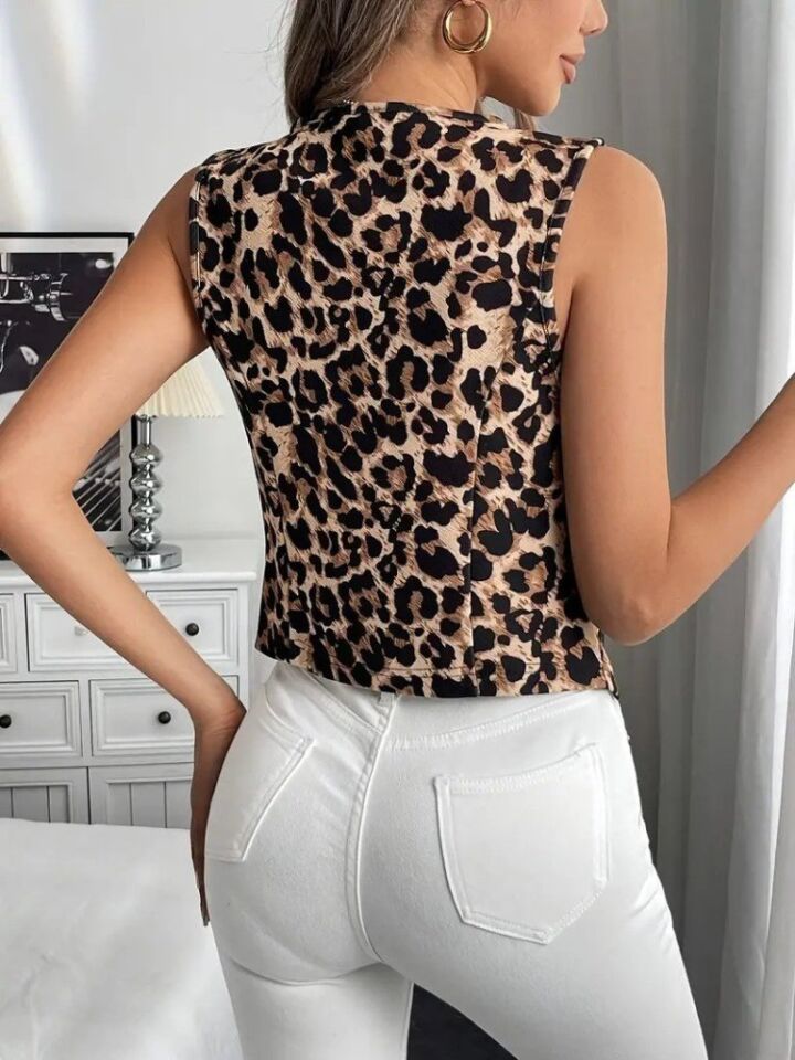 Kadın Askılı V Yakalı önden Düğmeli Leopar Desenli Atlas Ceket