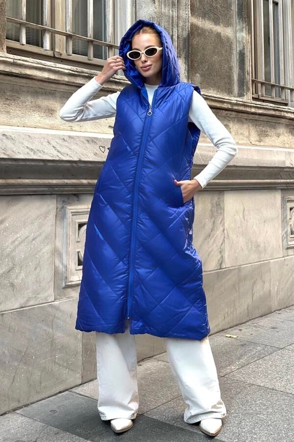 Saks Mavi Kapüşonlu Cepli Baklava Desen Uzun Şişme Yelek