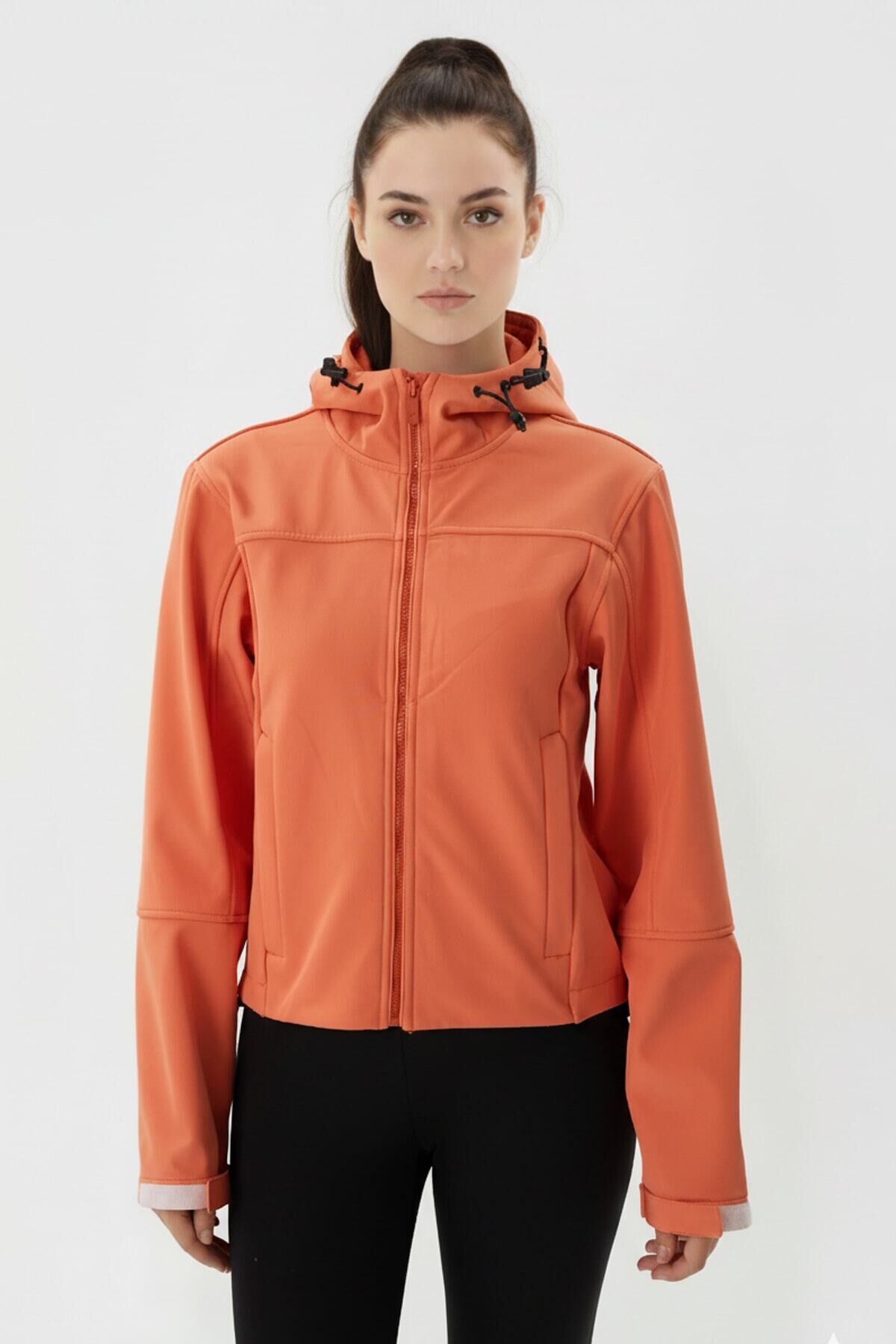Kadın Softshell Mont 2421192 Turuncu Turuncu - S
