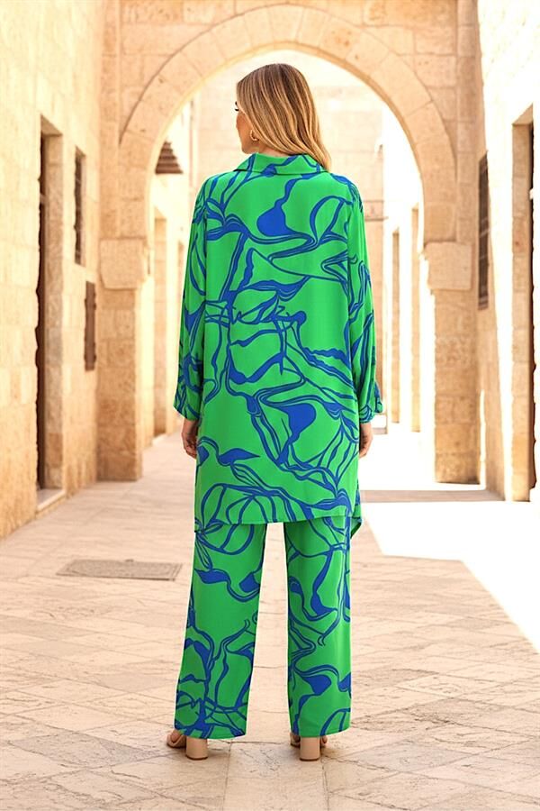 Yeşil Desenli Dik Yaka Cepli Tunik Pantolon Takım