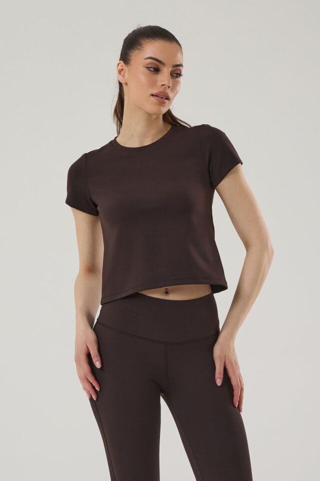KADIN KISA KOLLU CROP T-SHIRT 4014 Kahverengi - L