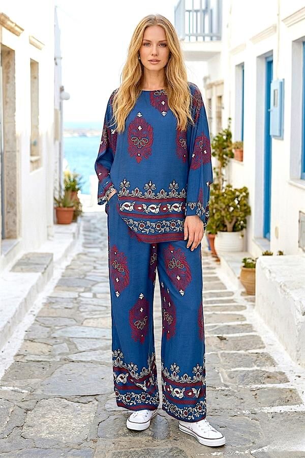 Saks Mavi Otantik Desenli Pantolon Bluz Takım