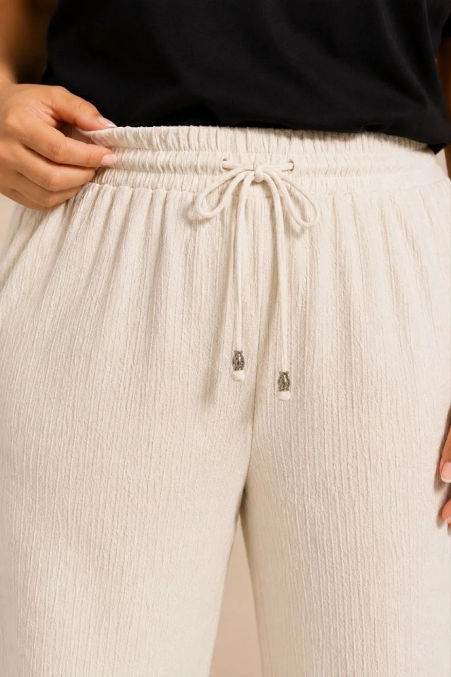 Kadın Battal Beden Bürümcük Kumaş Beli Lastikli Bağcıklı Bol Paça Palazzo Pantolon - Beyaz