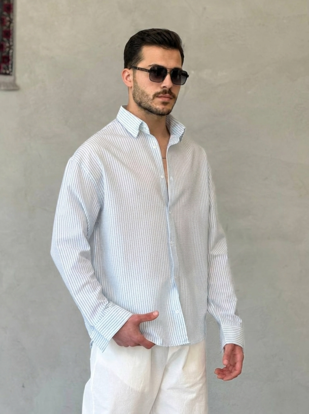 Erkek İnce Çizgili Gofre Kumaş Rahat Kalıp Gömlek