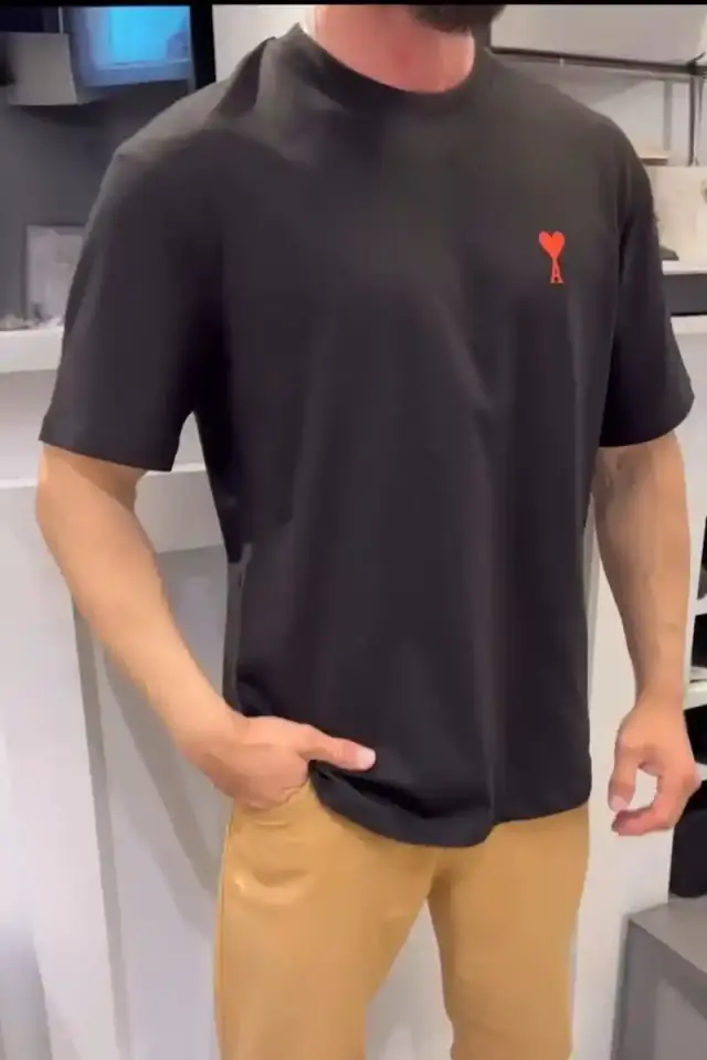 Erkek Kısa Kol Tişört Bisiklet Yaka KALP Baskılı Oversize T-Shirt - Siyah