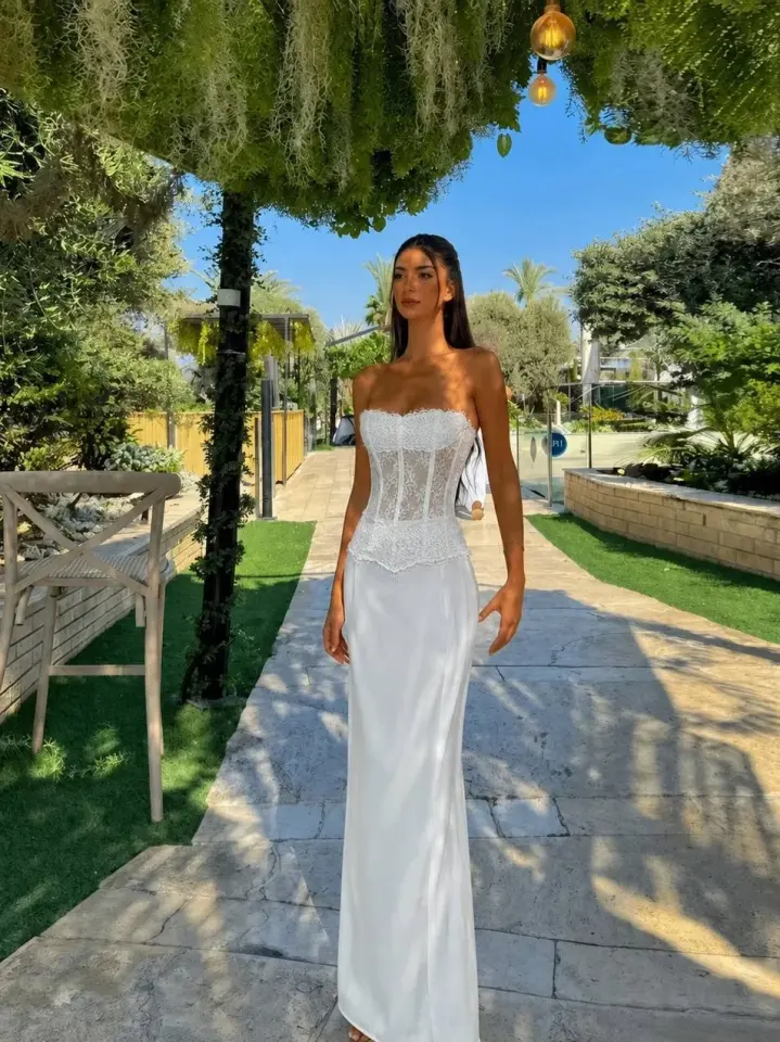 Gown Dantel Büstiyer & Saten Etek Takım Beyaz