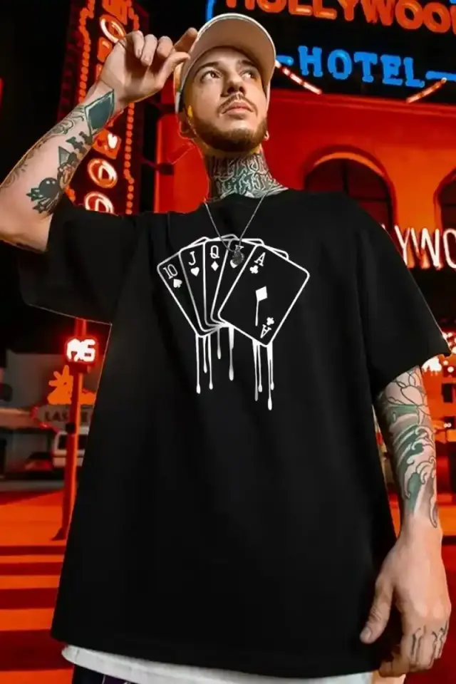 Erkek Kısa Kol Yazlık Tişört Bisiklet Yaka KART Baskılı T-Shirt - Siyah