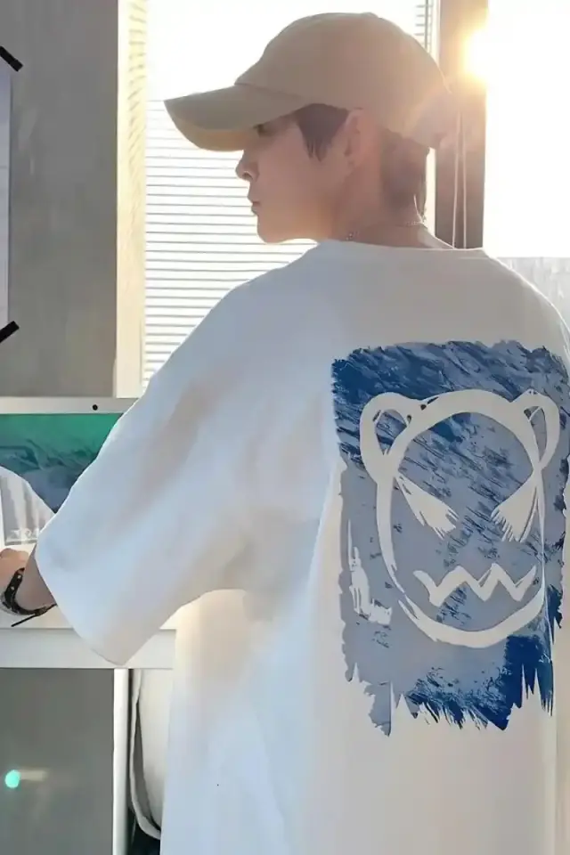 Erkek Tişört Bisiklet Yaka Kore sevimli ayı baskı Kısa Kol T-Shirt  - Beyaz